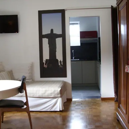 Marcia Donatti-a L'ombre Des Coteaux Rio De Janeiro Bed & Breakfast 3*